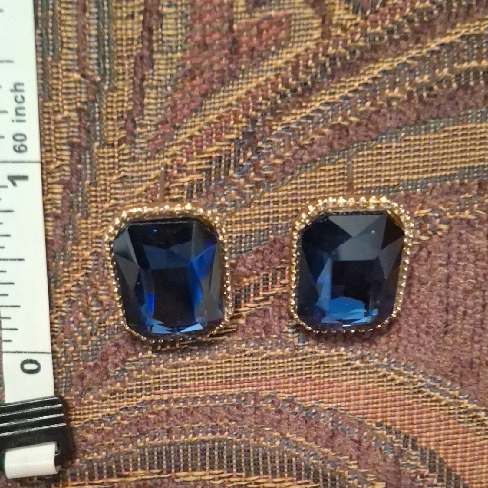 Elegant Blue and Gold Earrings